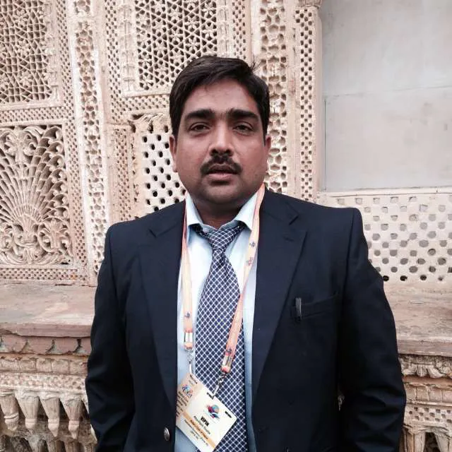 Dr. Vipin Gupta (President Club)